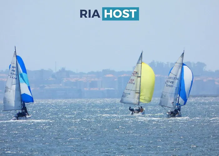 Ocean And River Torreira